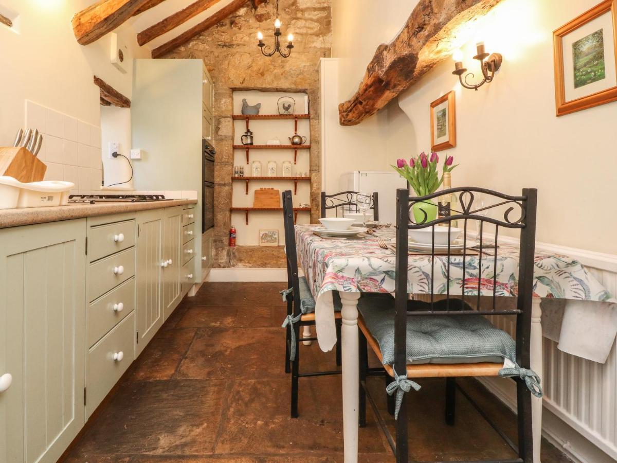 Beehive Cottage Bentham Eksteriør bilde
