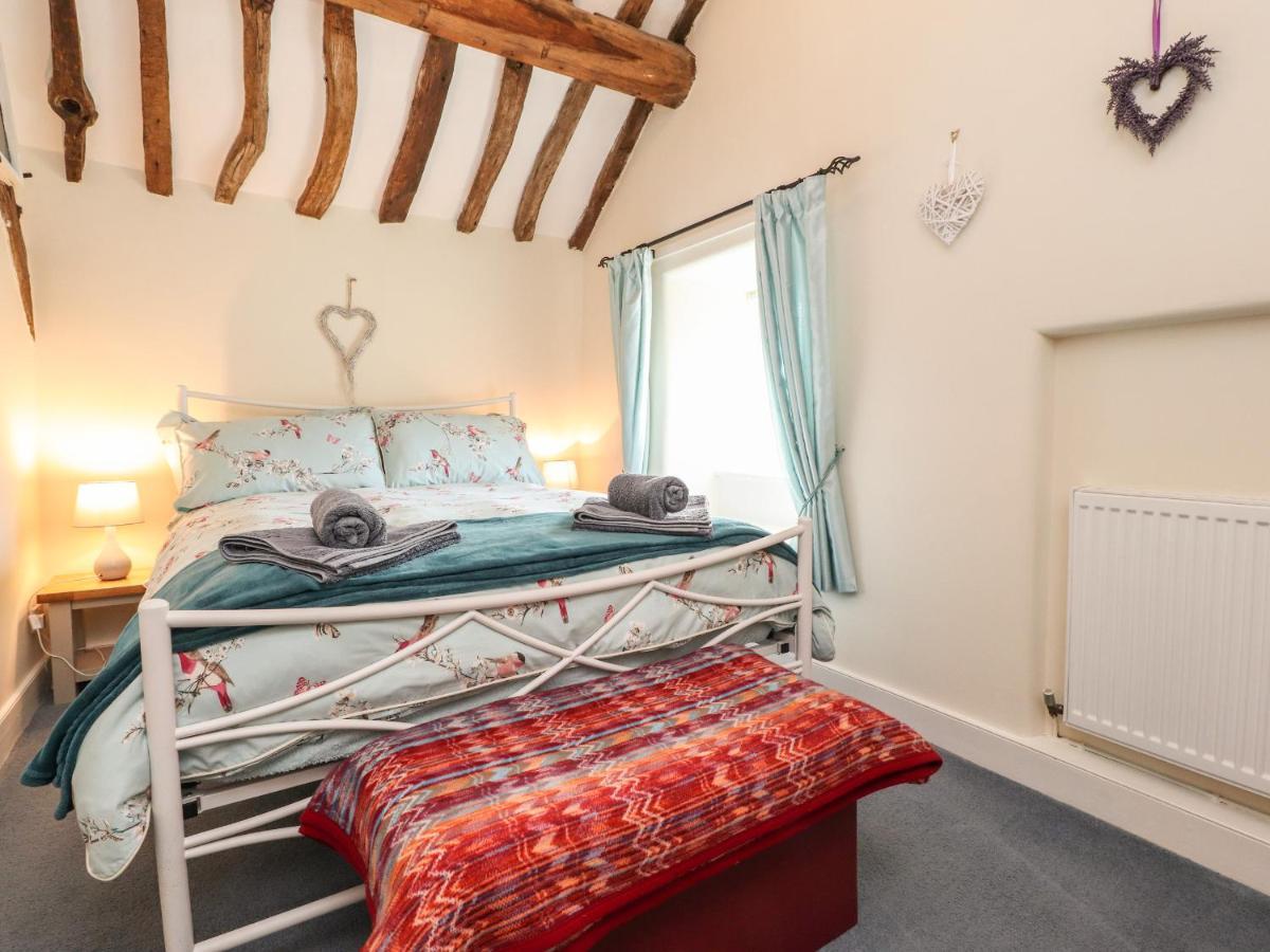 Beehive Cottage Bentham Eksteriør bilde